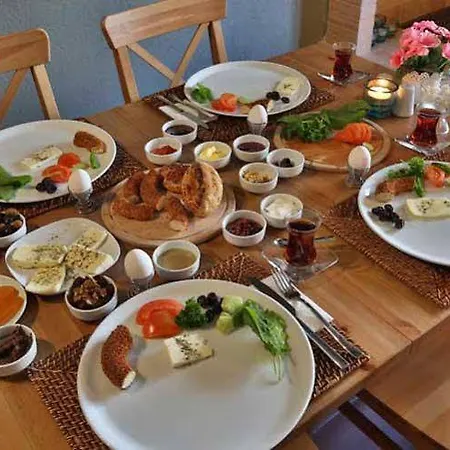 Bed & Breakfast The Goose Datca
