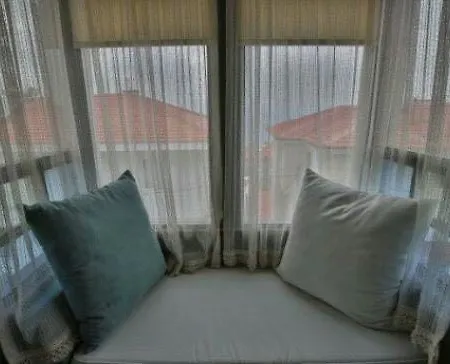The Goose Bed & Breakfast 3*